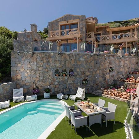 Felini Palace Agia Pelagia  Extérieur photo