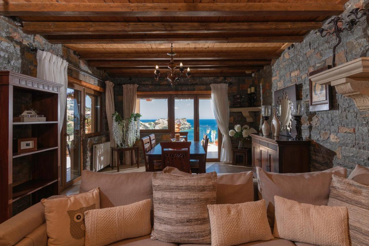 Felini Palace Agia Pelagia  Extérieur photo