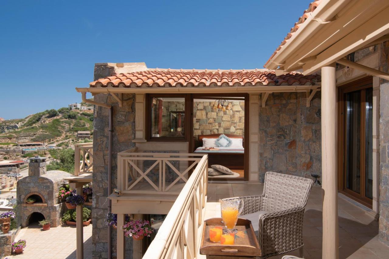 Felini Palace Agia Pelagia  Extérieur photo